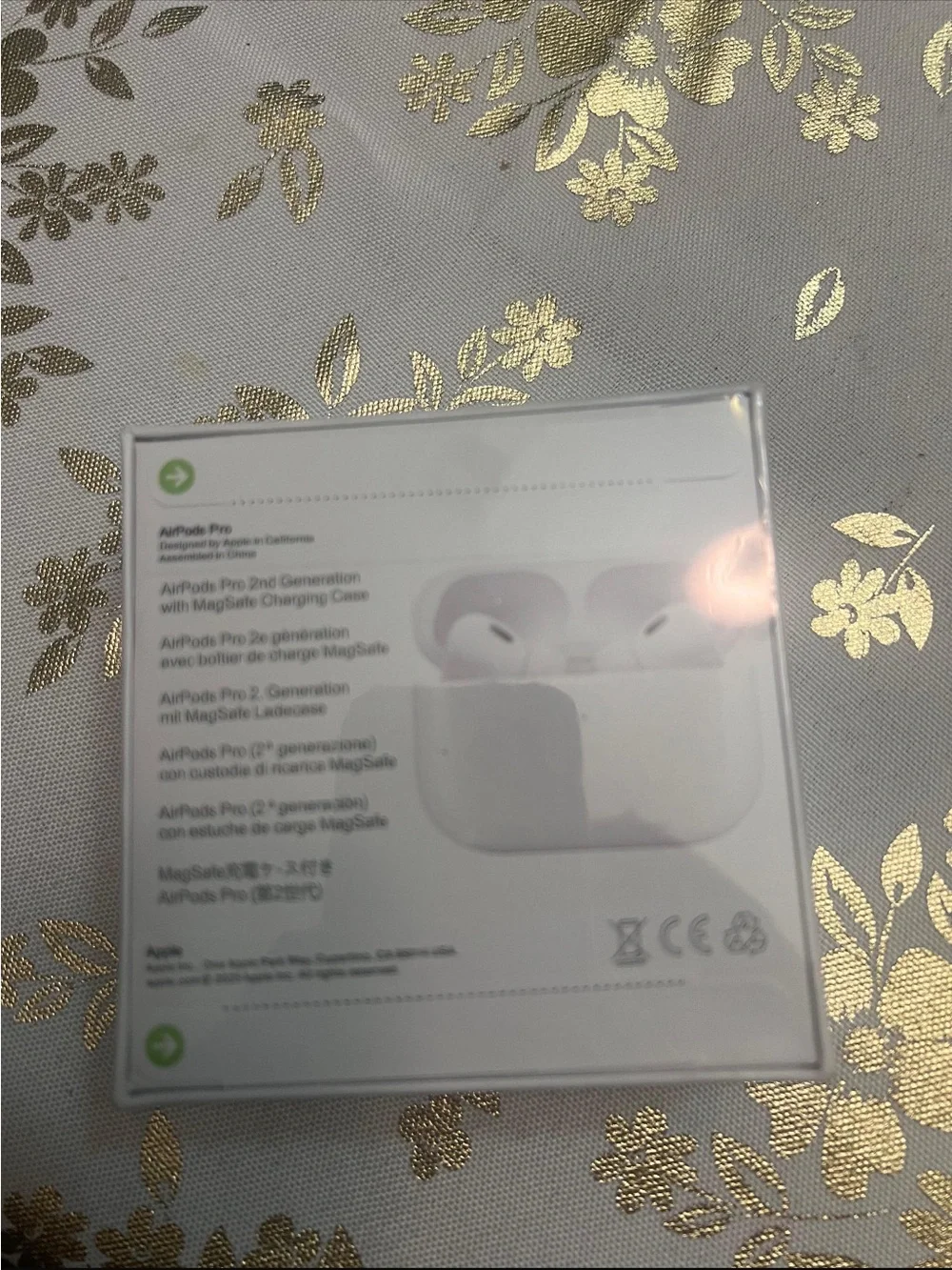 Apple AirPods Pro True Wireless Earbuds — White